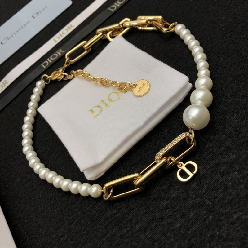 chr1st1an D10r necklaces